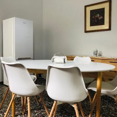 Stamatias Home, Fully Equipped 5 Minutes From The Sea Holiday home *